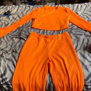 Two piece set